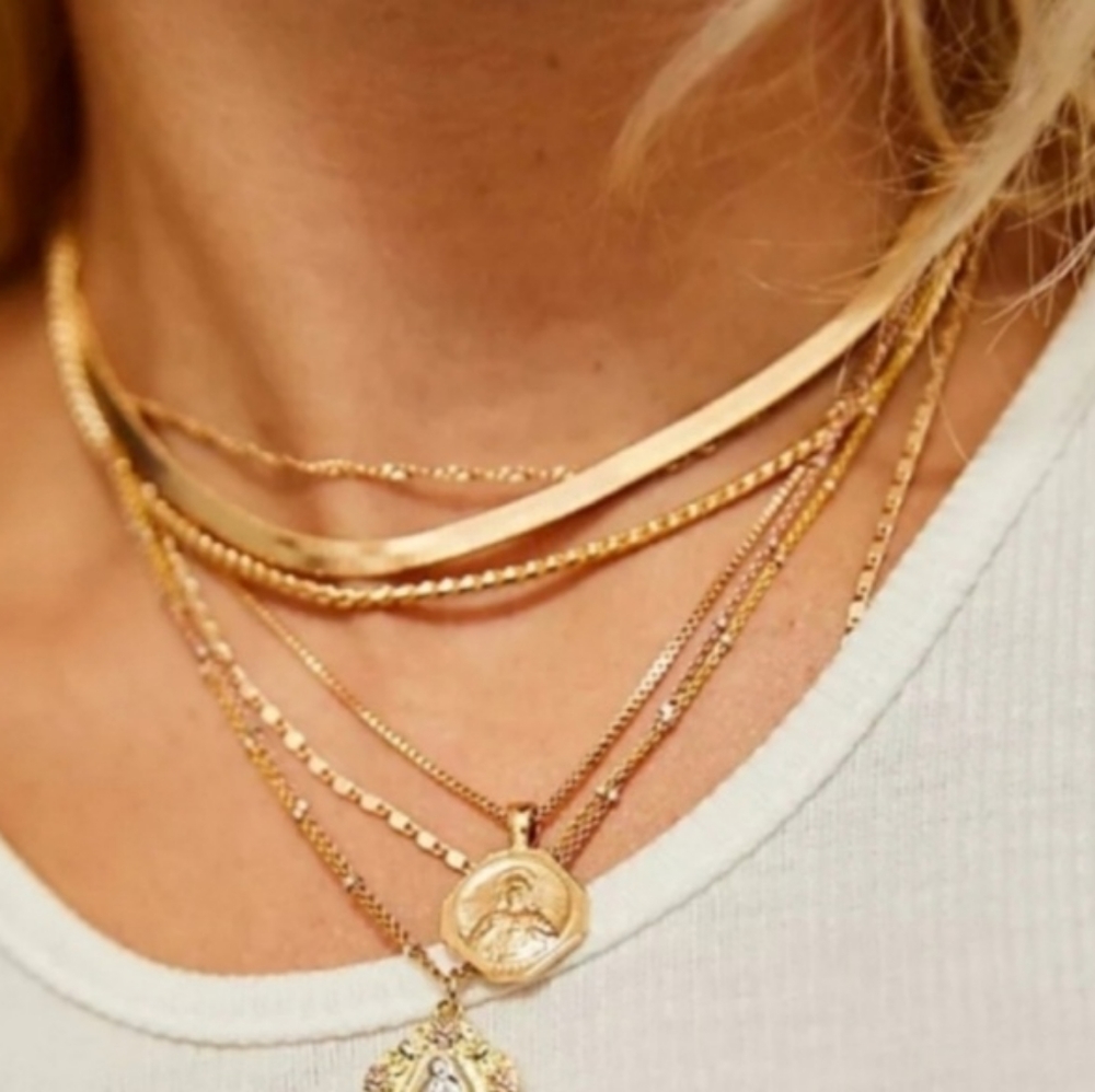 Designer Dea Dia Herringbone Necklace 14kt Gold plated Flat Chain - Picture 5 of 15